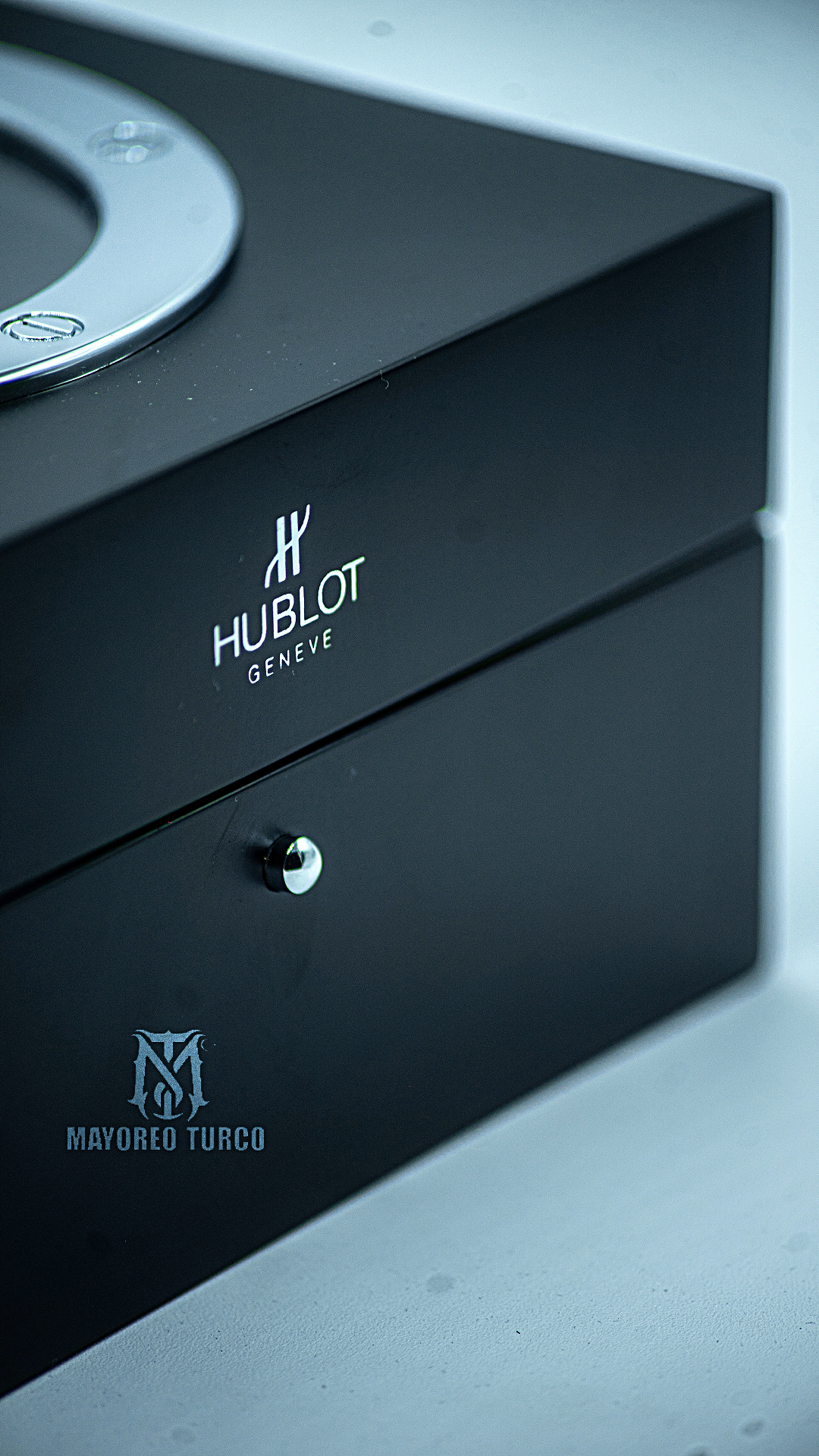 Hublot Classic Fusion King Gold Black Dial