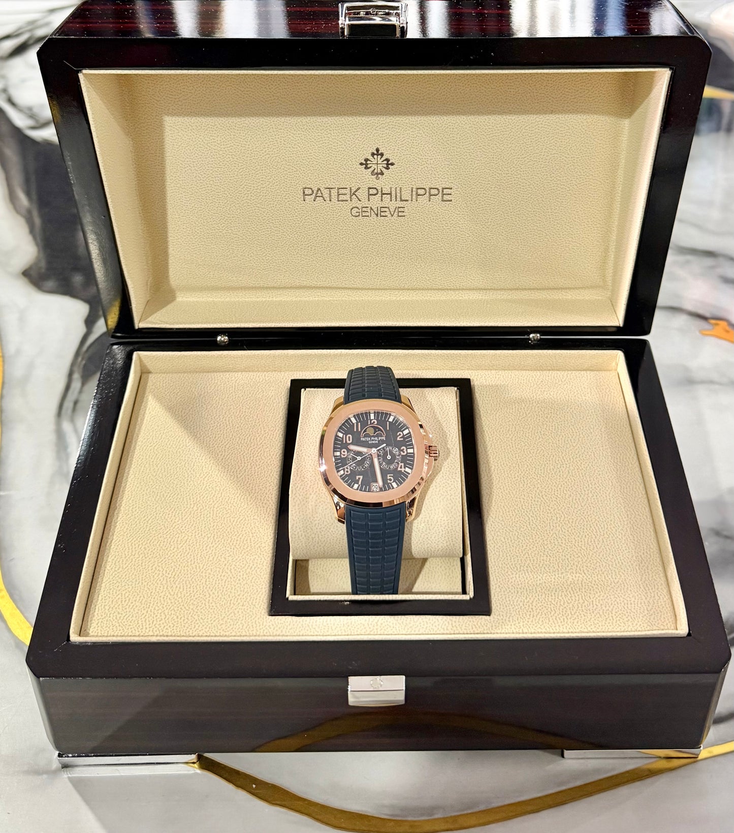 Reloj PATEK PHILIPPE Aquanaut Annual Calendar