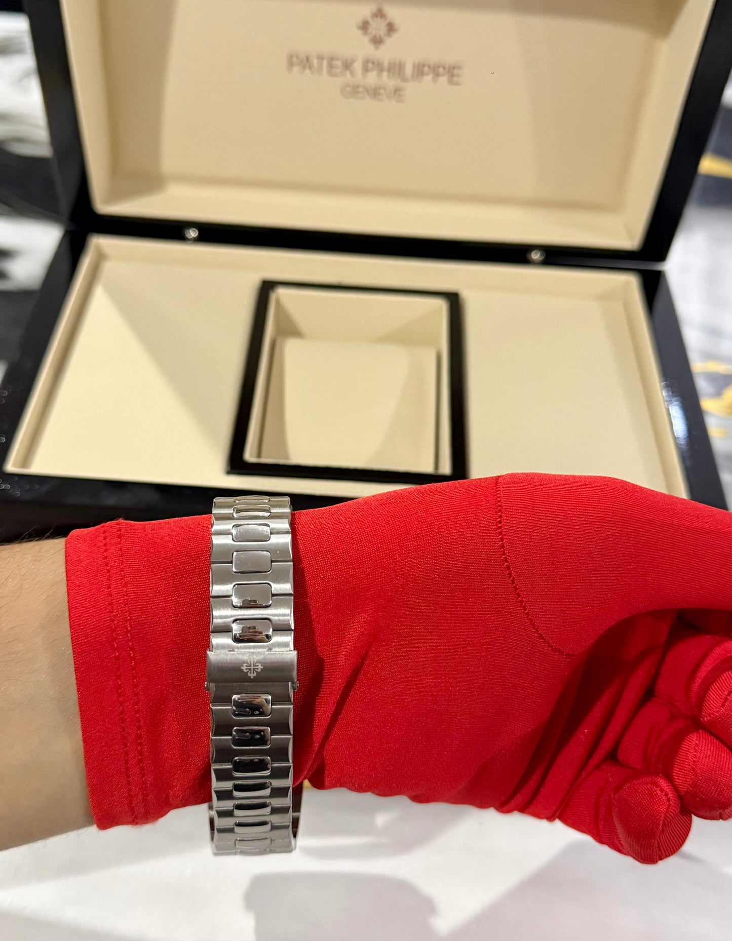 Reloj PATEK PHILIPPE Nautilus Calendario Anual Fase Lunar