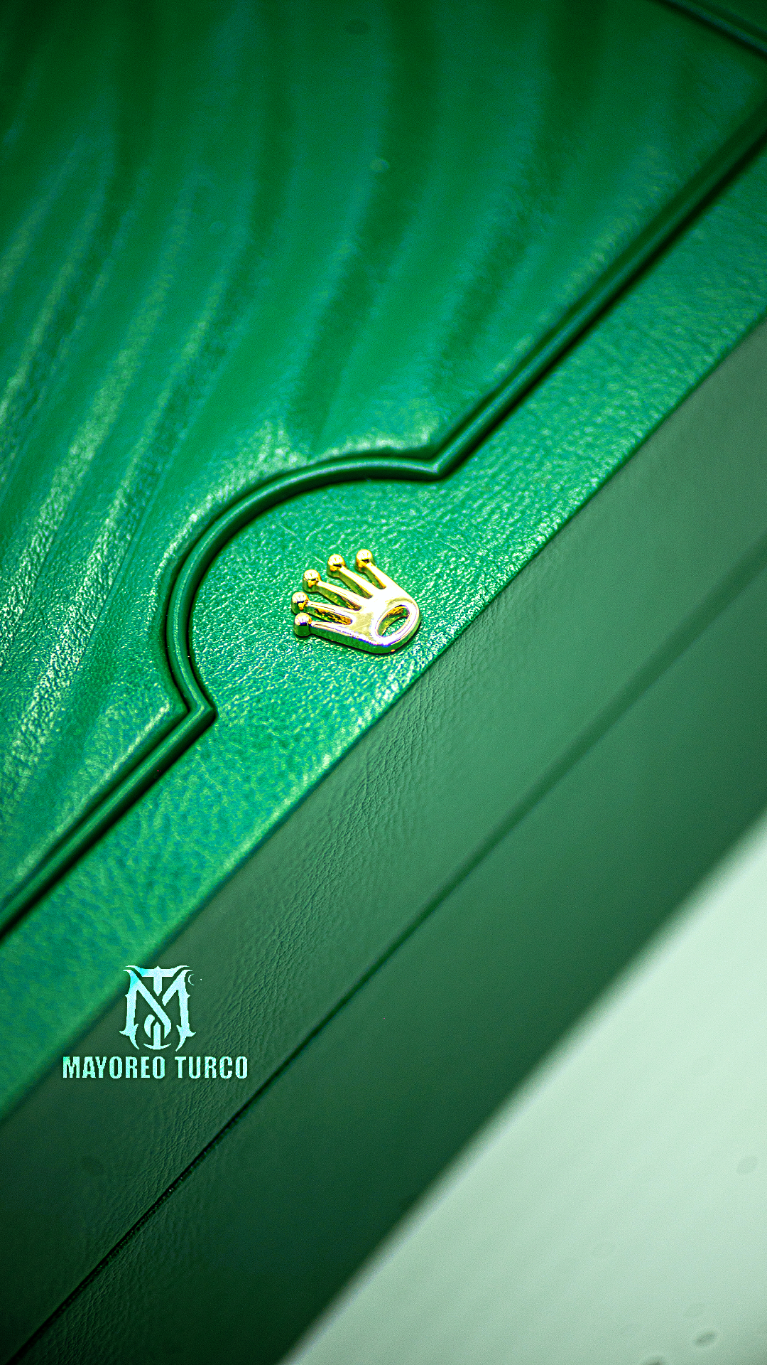Rolex Submariner “Hulk”