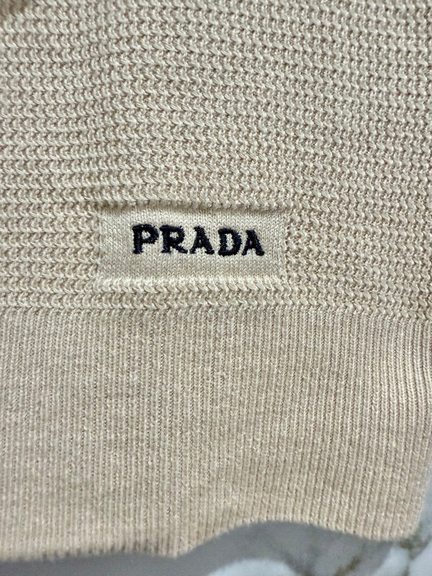 PRADA Calidad Alta Beige
